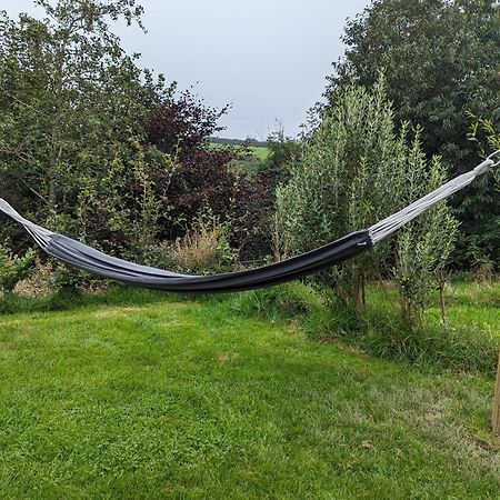Luxury Glamping Cabin With Outdoor Bath On Cornish Flower Farm Truro Esterno foto